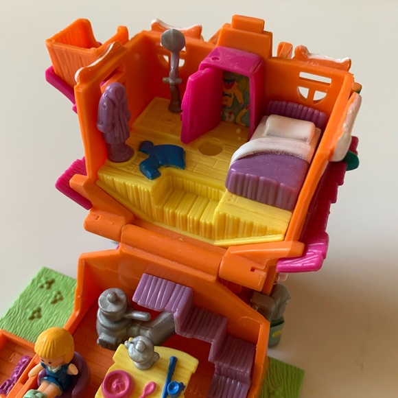 Vintage Polly Pocket Dog House Set - Picture 3 of 7